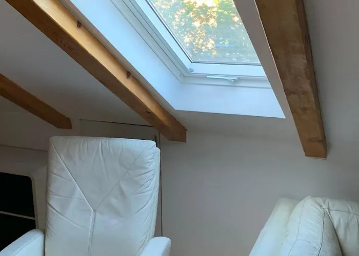 Le Liv On Ριέκα